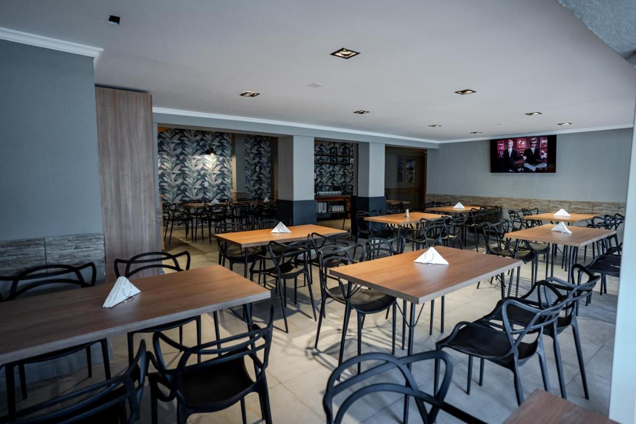 Nuevo Centro Hotel Villa Carlos Paz Esterno foto